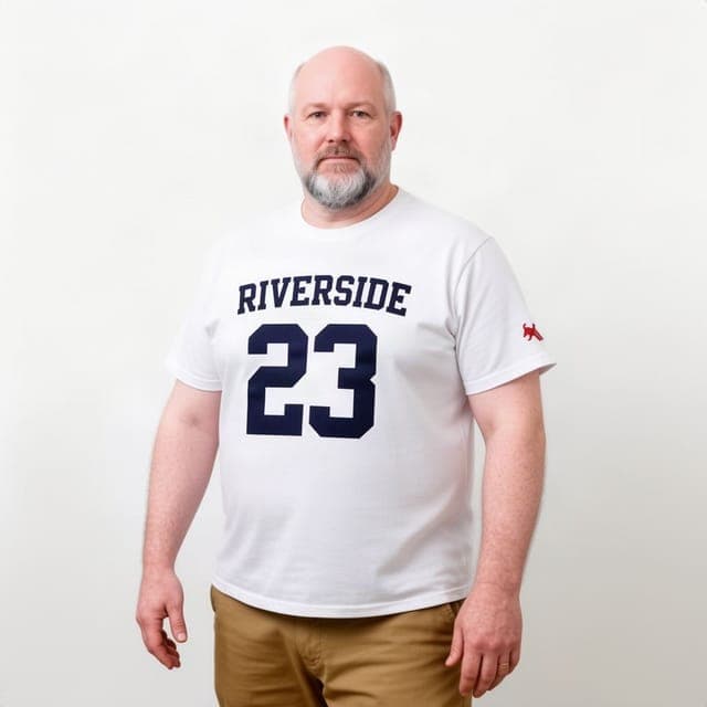 Flux 2 Flash: the RIVERSIDE 23 tee with the small red sleeve logo, same man, in all 3 runs